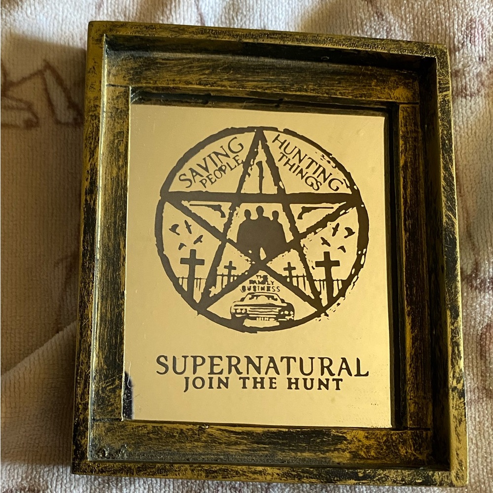 Supernatural Join The Hunt Mirror Culturefly Decor 6"x5" Warner Bros
WB TV Show